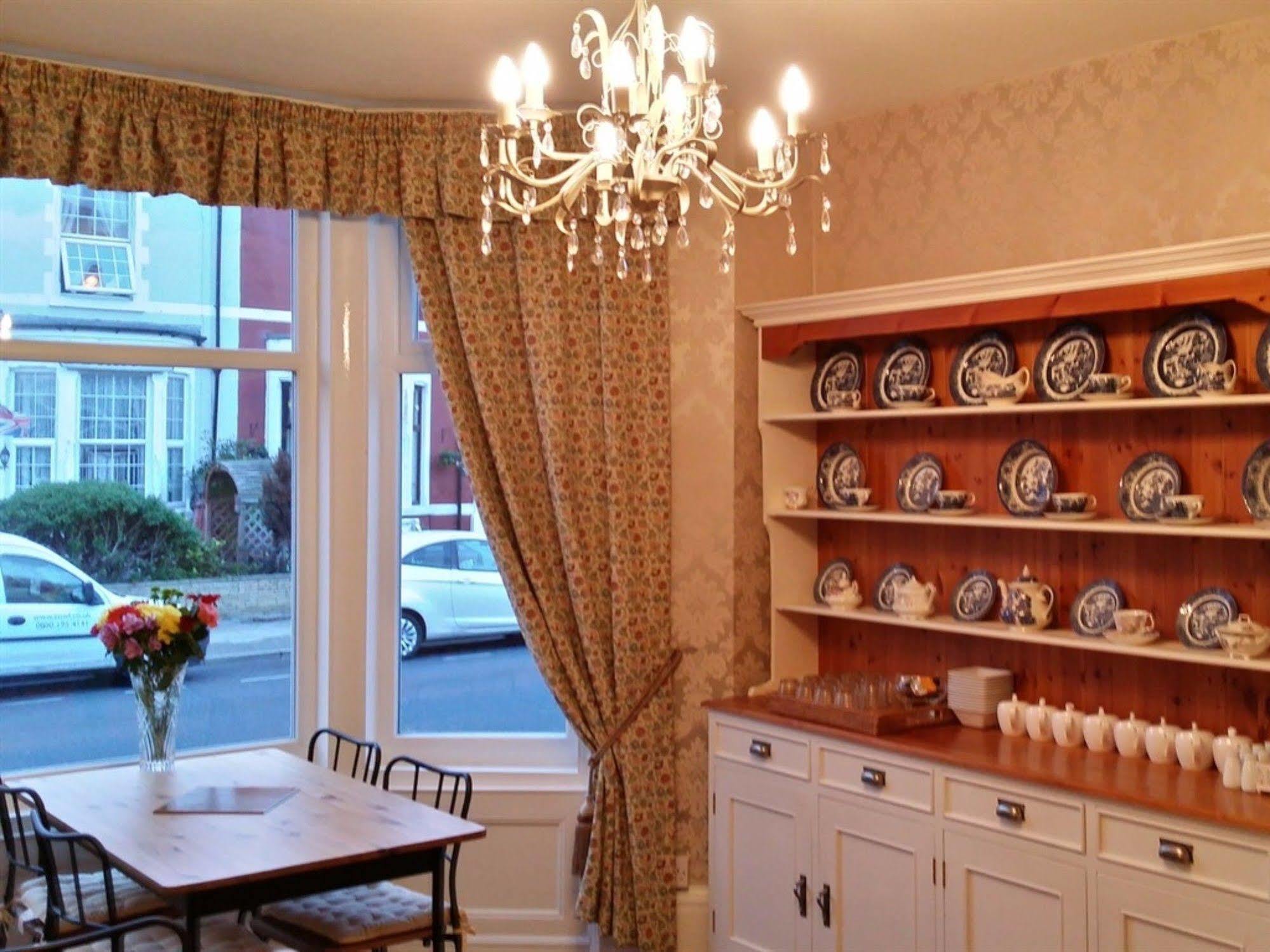 Eden House Bed and Breakfast Μπλάκπουλ Εξωτερικό φωτογραφία