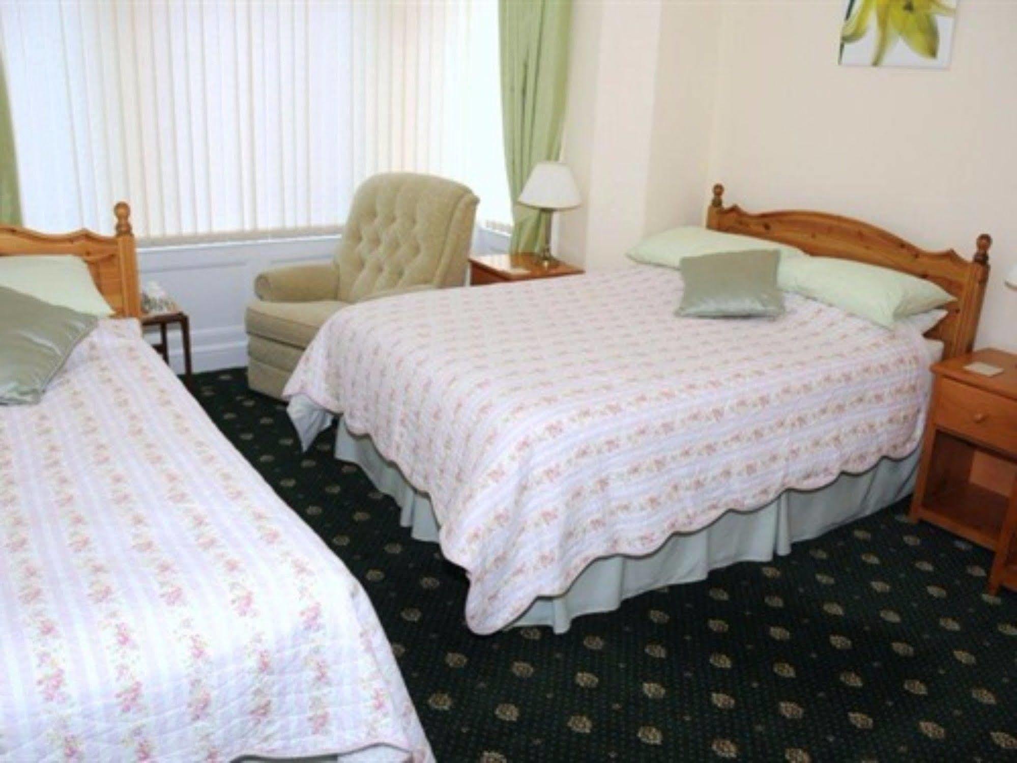 Eden House Bed and Breakfast Μπλάκπουλ Εξωτερικό φωτογραφία