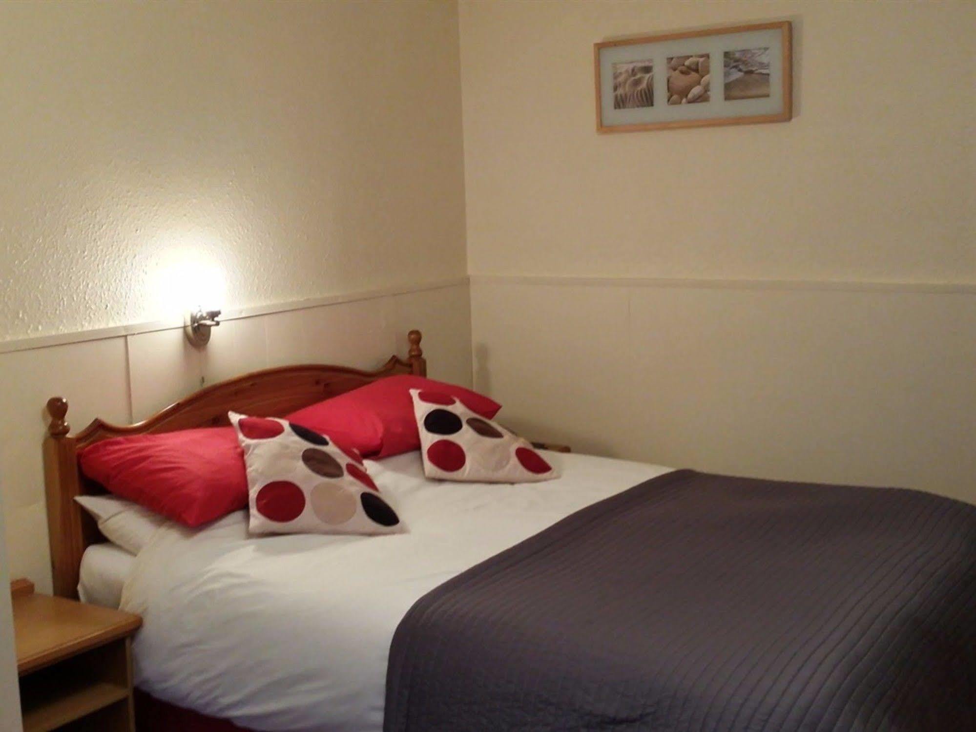 Eden House Bed and Breakfast Μπλάκπουλ Εξωτερικό φωτογραφία